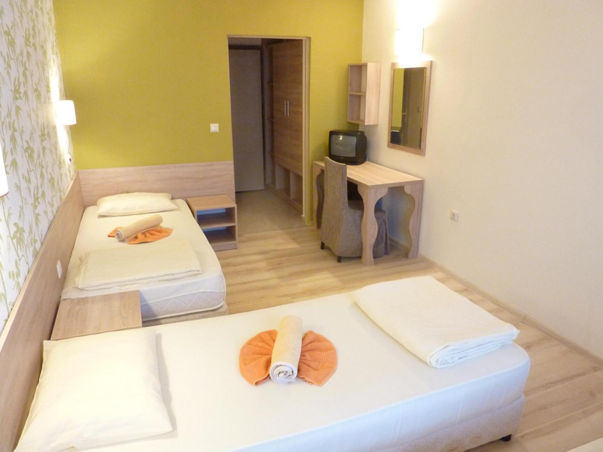 Hotel Zarya Złote Piaski Zewnętrze zdjęcie