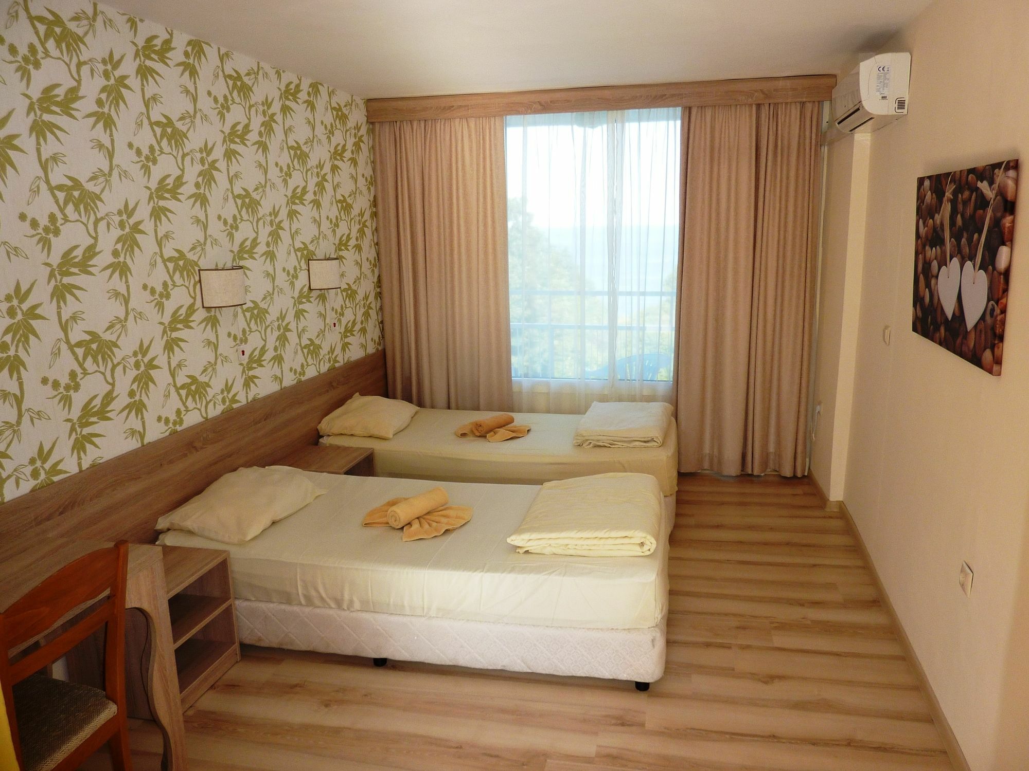 Hotel Zarya Złote Piaski Zewnętrze zdjęcie